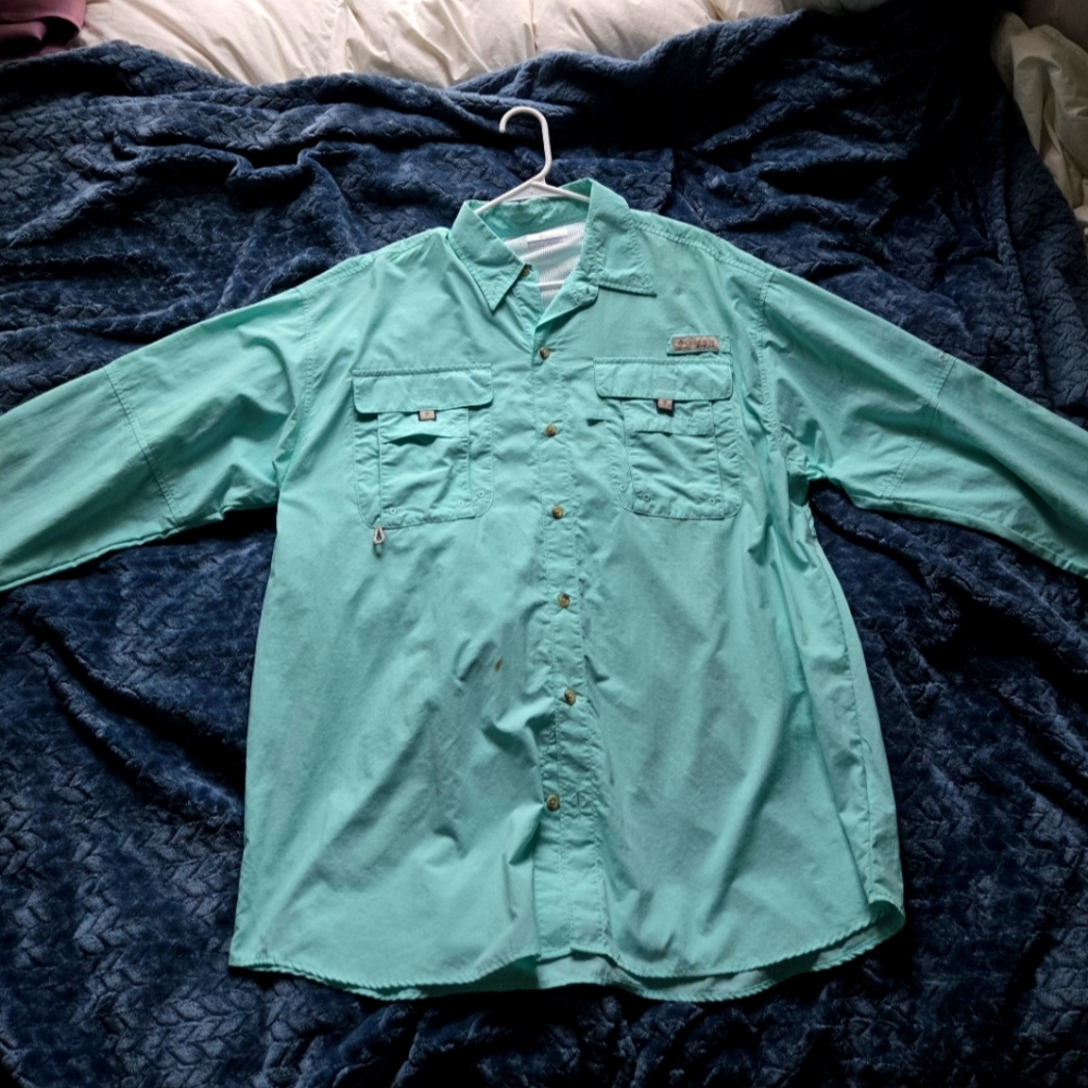 Columbia Teal Button Up